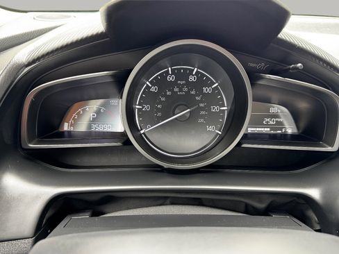 Used 2019 MAZDA CX-3 Touring image 23