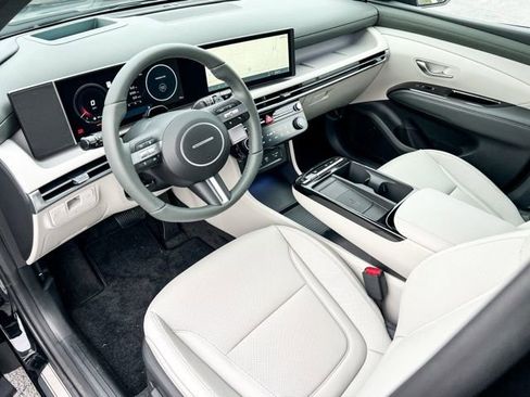 New 2026 Hyundai Tucson Limited image 15