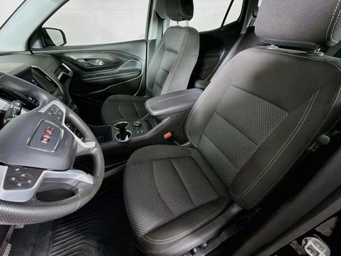 Used 2024 GMC Terrain SLE w/ Driver Convenience Package AWD/4WD image 2