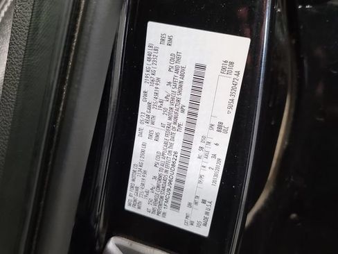 Used 2013 Ford Escape Titanium w/ Parking Technology Pkg AWD/4WD image 22