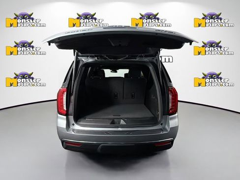 Used 2024 GMC Yukon XL AT4 w/ Technology Package image 31