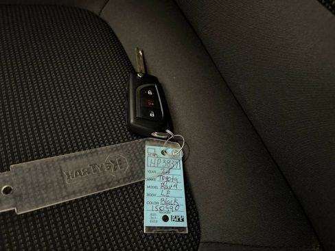 Used 2024 Toyota RAV4 LE AWD/4WD image 78