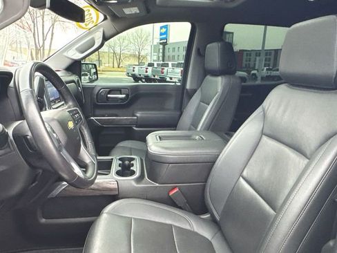 Used 2022 Chevrolet Silverado 1500 LTZ w/ LTZ Convenience Package II image 19