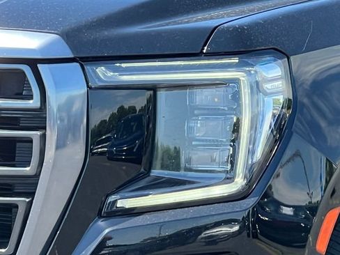 Used 2023 GMC Yukon AT4 w/ AT4 Premium Package AWD/4WD image 49