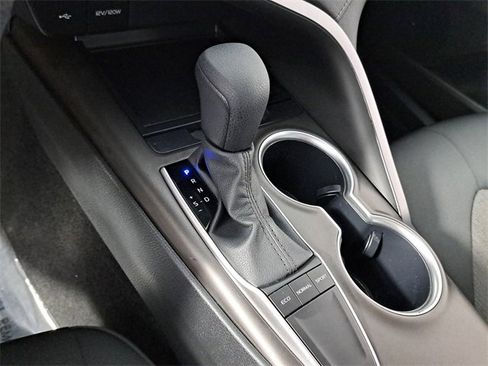 Used 2023 Toyota Camry LE image 30