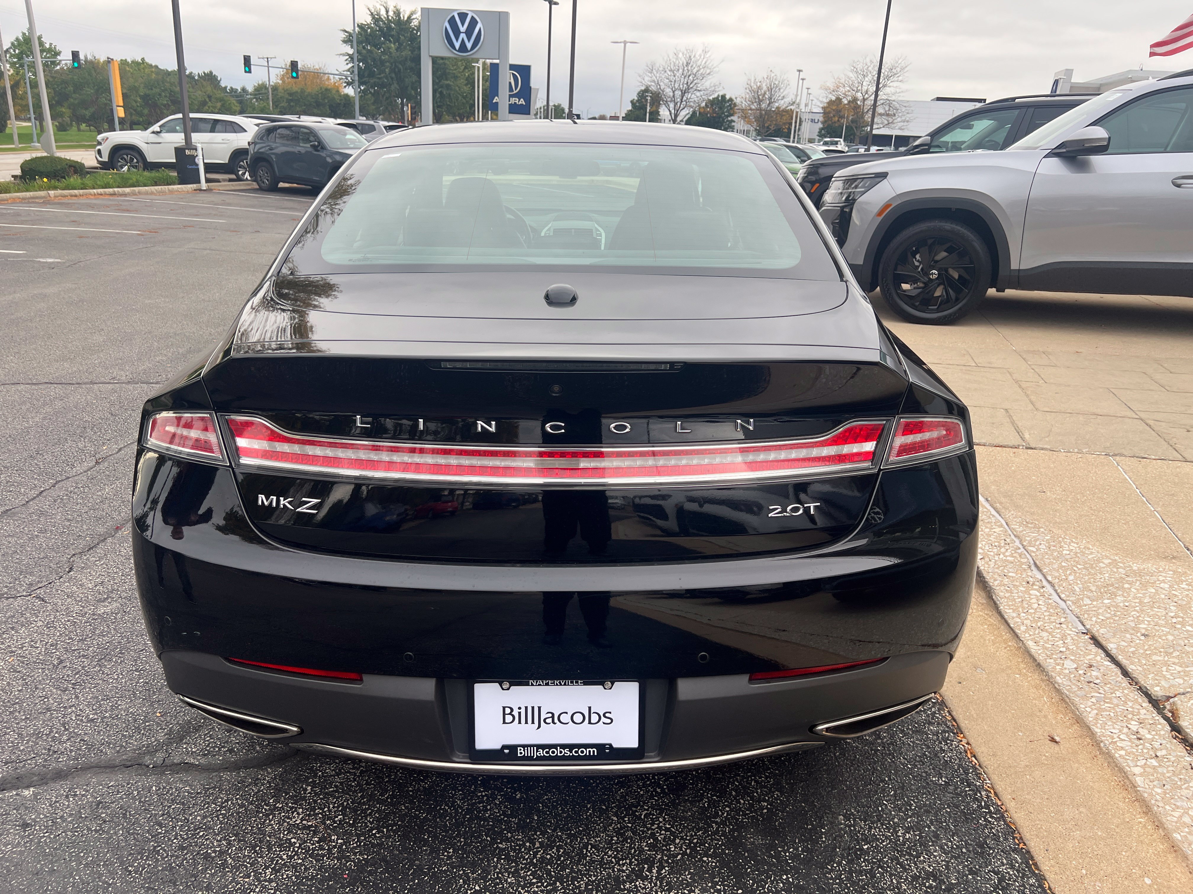 Used 2018 Lincoln MKZ Select w/ Select Plus Package FWD image 32