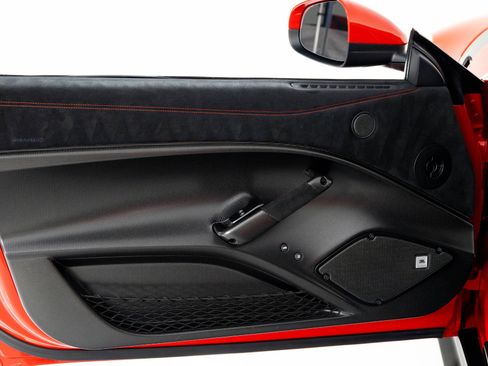 Used 2017 Ferrari F12tdf image 33