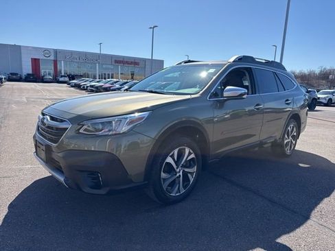 Used 2022 Subaru Outback Touring image 47