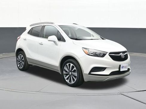 Used 2022 Buick Encore Preferred image 21