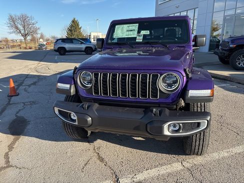 New 2026 Jeep Gladiator Sport image 10