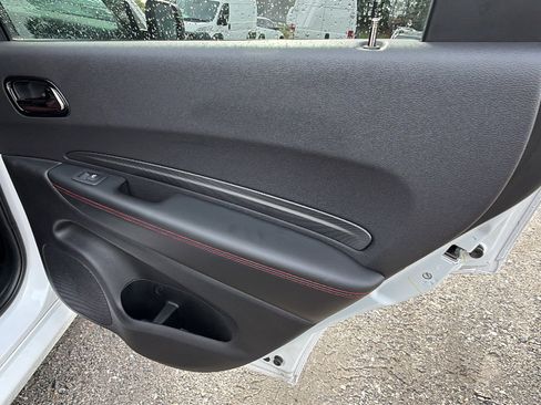 Used 2025 Dodge Durango GT AWD/4WD image 21