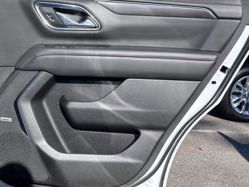 Used 2022 Chevrolet Tahoe RST w/ Luxury Package image 37