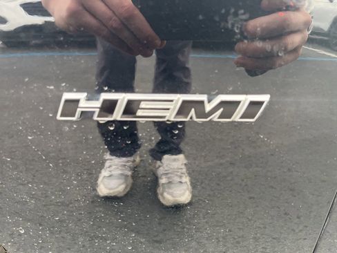 Used 2017 Dodge Charger R/T w/ Plus Group image 14