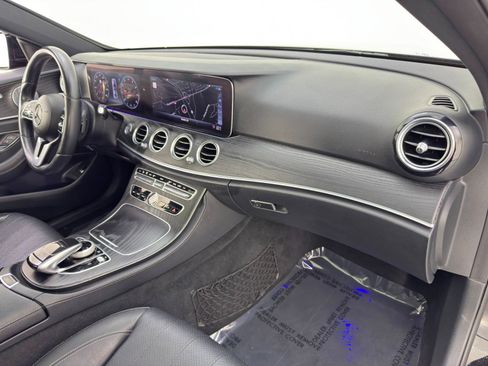Used 2019 Mercedes-Benz E 300 E 300 w/ Driver Assistance Package image 14