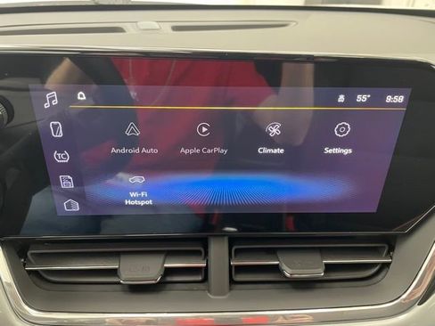 New 2026 Chevrolet Trax LT FWD image 4