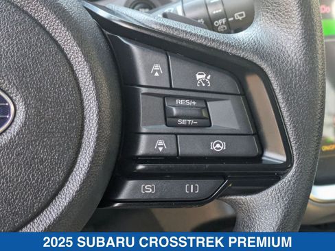 Certified 2025 Subaru Crosstrek 2.0i Premium image 21
