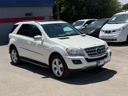 Used 2011 Mercedes-Benz ML 350 4MATIC image 2