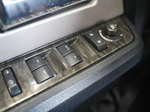 Used 2017 Ford Expedition EL Limited w/ Equipment Group 301A RWD image 26
