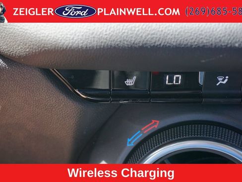 Used 2023 Chevrolet Blazer LT w/ Convenience Package FWD image 22