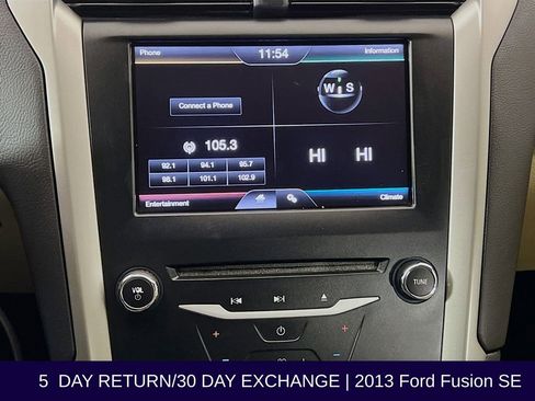 Used 2013 Ford Fusion SE FWD image 17