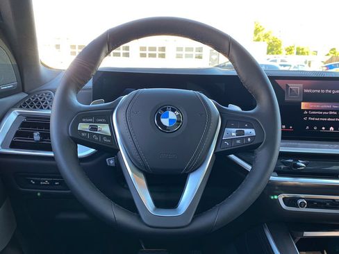 New 2026 BMW X5 xDrive40i w/ Climate Comfort Package AWD/4WD image 17