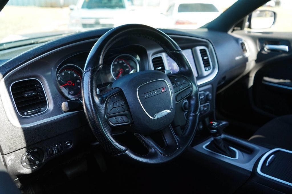 Used 2022 Dodge Charger GT RWD image 6