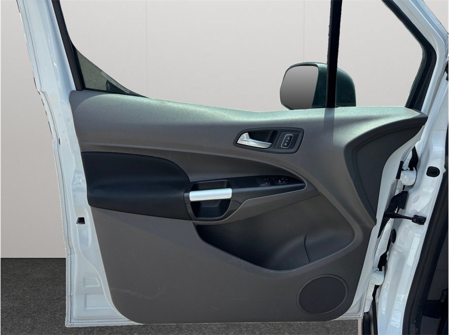 Used 2022 Ford Transit Connect XLT FWD image 19
