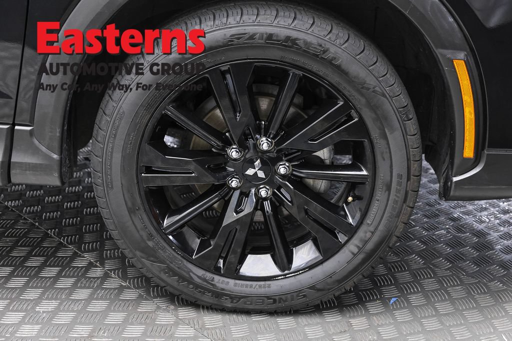Used 2024 Mitsubishi Eclipse Cross AWD image 32