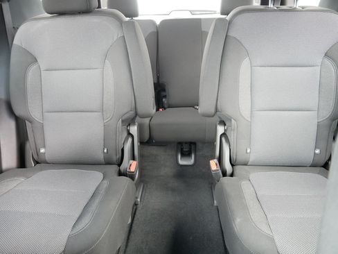 Used 2023 Chevrolet Traverse LT AWD/4WD image 13