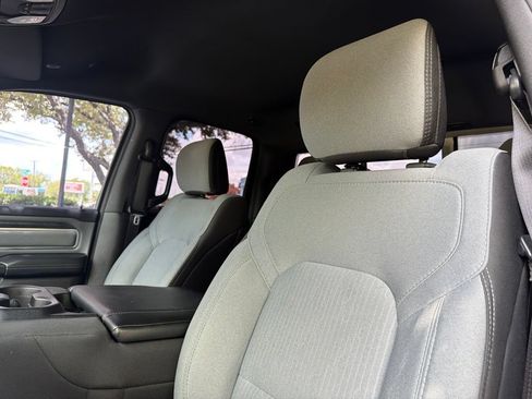 Used 2021 RAM 1500 Lone Star AWD/4WD image 14