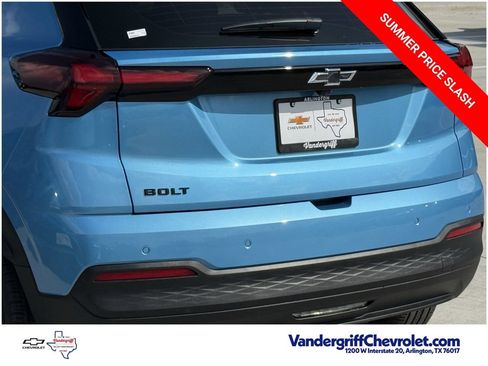 New 2027 Chevrolet Bolt LT w/ Comfort Package FWD image 6
