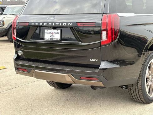 New 2026 Ford Expedition Max King Ranch image 7