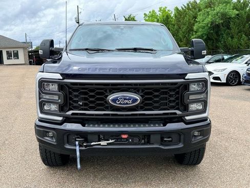 Used 2024 Ford F250 Lariat w/ Sport Appearance Package AWD/4WD image 10