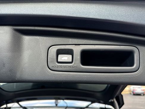 Used 2025 Honda CR-V EX-L image 26