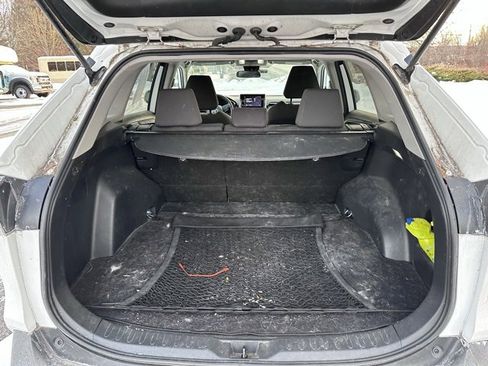 Used 2023 Toyota RAV4 XLE image 10