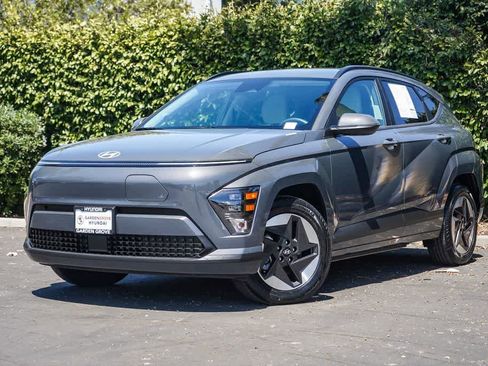 Certified 2024 Hyundai Kona SEL FWD image 1