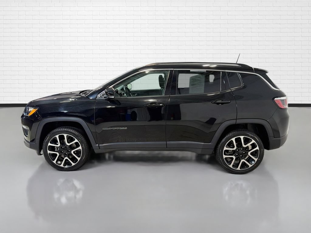Used 2018 Jeep Compass Limited w/ Navigation Group AWD/4WD image 6