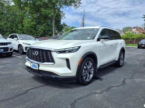 Certified 2025 INFINITI QX60 Luxe w/ Vision Package image 1