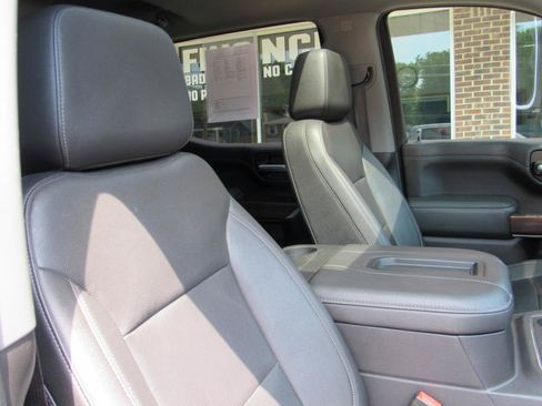 Used 2021 GMC Sierra 1500 SLT w/ SLT Premium Package AWD/4WD image 36