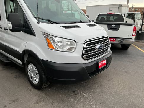 Used 2019 Ford Transit 150 XLT image 30