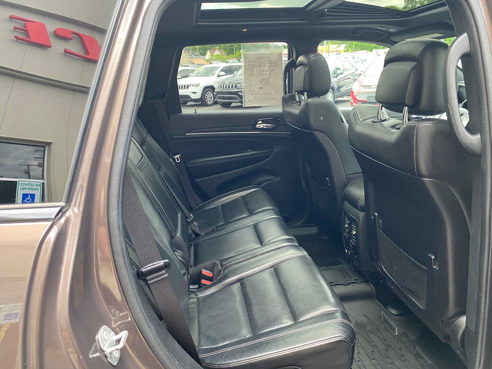 Used 2021 Jeep Grand Cherokee Limited w/ Quick Order Package 28K 80th AWD/4WD image 34