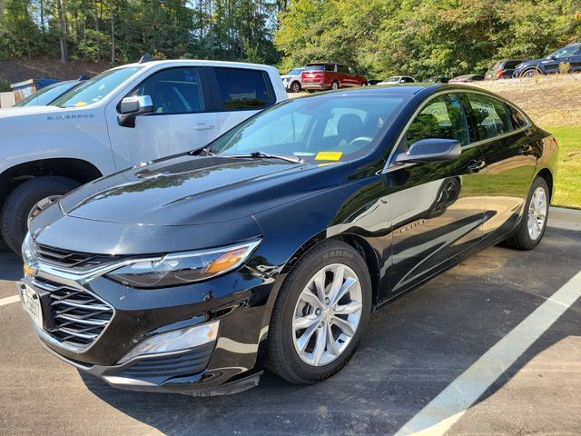 Used 2024 Chevrolet Malibu LT FWD image 3