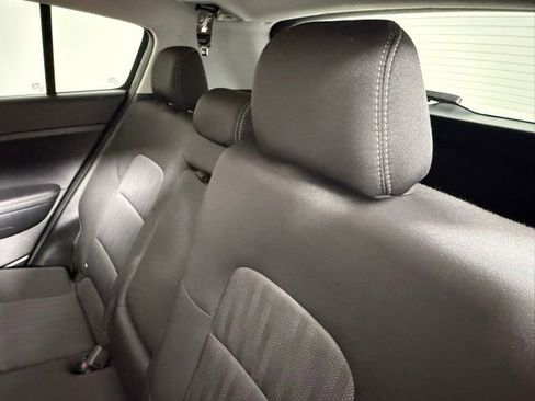 Used 2022 Kia Sportage LX image 38