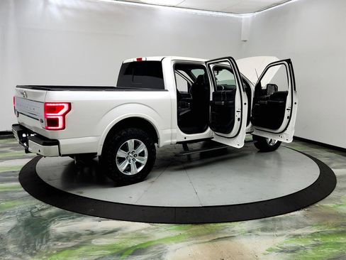 Used 2018 Ford F150 Platinum w/ Equipment Group 701A Luxury AWD/4WD image 11
