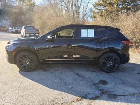 Used 2023 Chevrolet Blazer RS image 2
