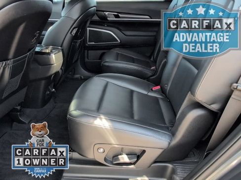 Used 2023 Kia Telluride S w/ S Sunroof Package AWD/4WD image 6