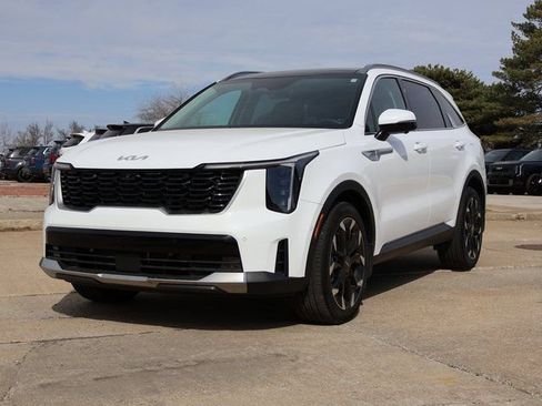 New 2025 Kia Sorento SX FWD image 3