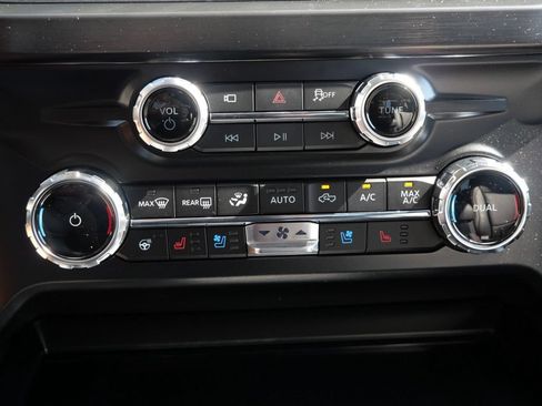 New 2026 Ford F250 Lariat w/ Chrome Package AWD/4WD image 26
