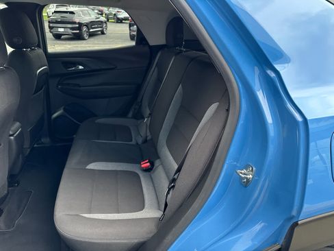 Used 2024 Chevrolet TrailBlazer LT w/ Driver Confidence Package FWD image 14