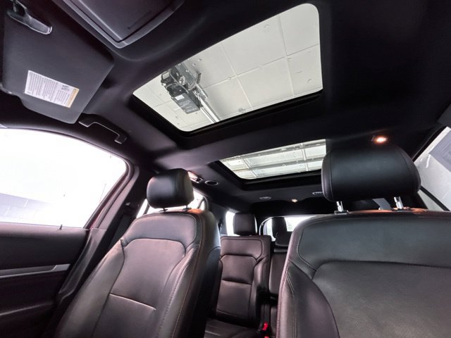 Used 2016 Ford Explorer Sport w/ Equipment Group 401A AWD/4WD image 39